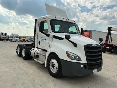 Used 2021 Freightliner Cascadia Detroit DD13 Semi Truck for sale #345369 - photo 1