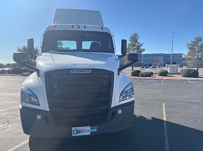 Used 2021 Freightliner Cascadia Detroit DD13 Semi Truck for sale #345415 - photo 2
