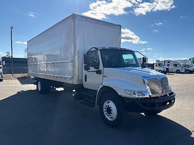 Used 2020 International MV Box Truck with Liftgate for sale #347107 - photo 1