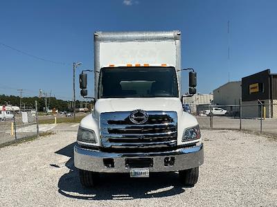 Used 2020 Hino 268A - photo 1