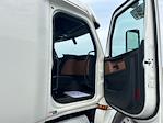 Used 2020 Freightliner Cascadia Detroit DD15AT Semi Truck with Sleeper Cab for sale #348849 - photo 13