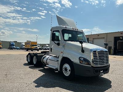 Used 2020 Freightliner Cascadia Detroit DD15AT Semi Truck for sale #349134 - photo 1