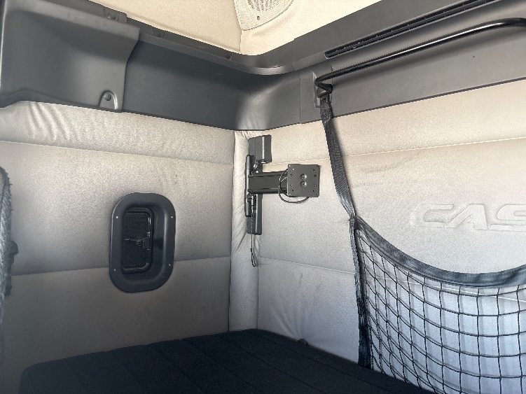 Used 2020 Freightliner Cascadia - photo 21