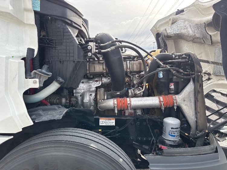 Used 2021 Freightliner Cascadia - photo 22