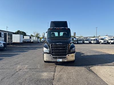 Used 2020 Freightliner Cascadia Detroit DD13 Semi Truck for sale #349243 - photo 2