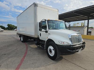 Used 2020 International MV Wabash Box Truck with Liftgate for sale #349326 - photo 1