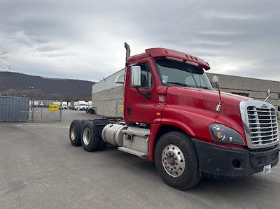 Used 2020 Freightliner Cascadia Detroit DD13 Semi Truck for sale #349349 - photo 1