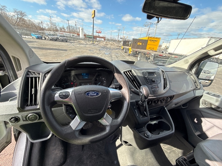 Used 2019 Ford Transit 250 - photo 17