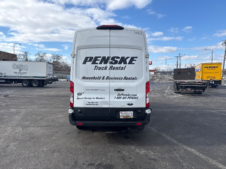 Used 2019 Ford Transit 250 - photo 8
