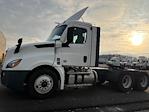 Used 2020 Freightliner Cascadia Detroit DD13 Semi Truck for sale #349962 - photo 4