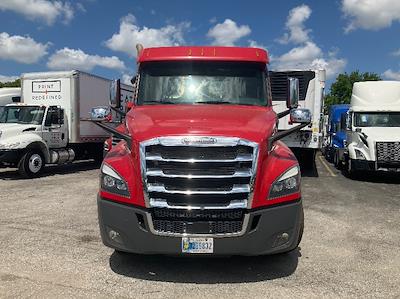Used 2020 Freightliner Cascadia Detroit DD15AT Semi Truck for sale #350007 - photo 2