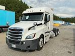Used 2020 Freightliner Cascadia Detroit DD15AT Semi Truck with Sleeper Cab for sale #350015 - photo 3