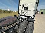 Used 2020 Freightliner Cascadia Detroit DD13 Semi Truck with Sleeper Cab for sale #350028 - photo 23