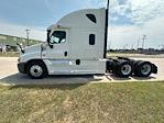 Used 2020 Freightliner Cascadia Detroit DD13 Semi Truck with Sleeper Cab for sale #350028 - photo 4