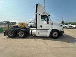 Used 2020 Freightliner Cascadia Detroit DD13 Semi Truck for sale #350029 - photo 8