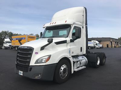 Used 2020 Freightliner Cascadia Detroit DD15AT Semi Truck for sale #350435 - photo 1