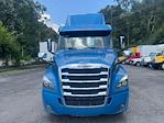 Used 2020 Freightliner Cascadia Detroit DD15AT Semi Truck for sale #350759 - photo 2
