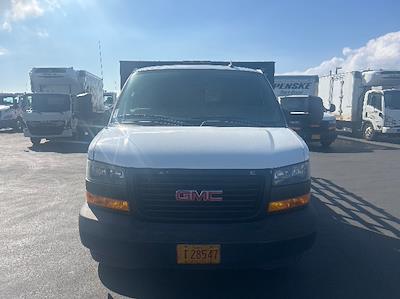 Used 2019 GMC Savana 3500 Flatbed Truck for sale #351039 - photo 2