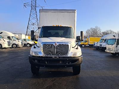 Used 2020 International MV Box Truck with Liftgate for sale #351569 - photo 2