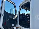 Used 2020 Freightliner Cascadia Detroit DD15AT Semi Truck with Sleeper Cab for sale #351738 - photo 9