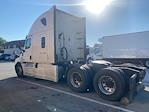 Used 2020 Freightliner Cascadia Detroit DD15AT Semi Truck with Sleeper Cab for sale #351746 - photo 5