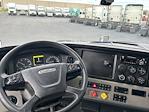 Used 2020 Freightliner Cascadia Detroit DD15AT Semi Truck with Sleeper Cab for sale #351749 - photo 11