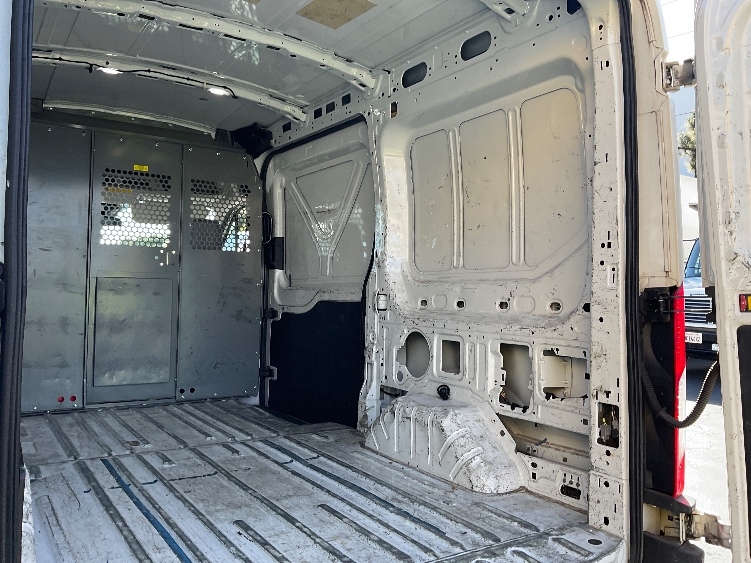 Used 2019 Ford Transit 250 - photo 14
