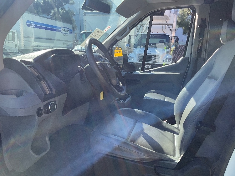 Used 2019 Ford Transit 250 - photo 18