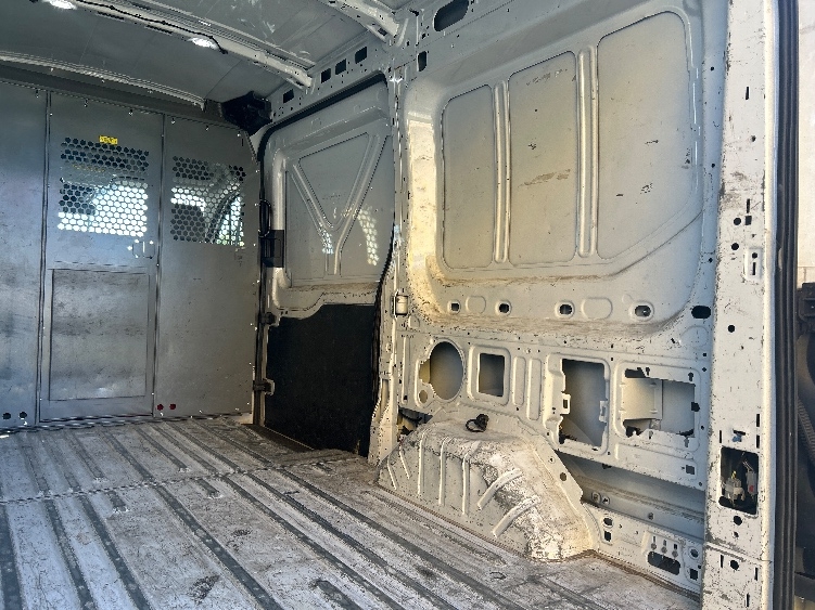 Used 2019 Ford Transit 250 - photo 14