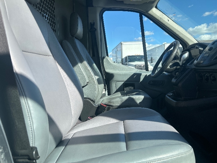 Used 2019 Ford Transit 250 - photo 24