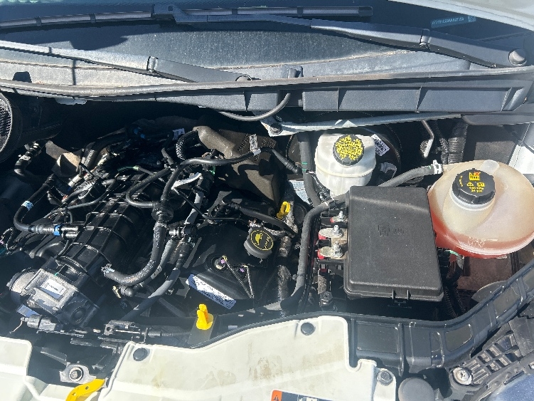 Used 2019 Ford Transit 250 - photo 26