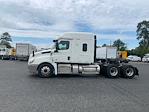 Used 2020 Freightliner Cascadia Detroit DD15AT Semi Truck with Sleeper Cab for sale #352269 - photo 4