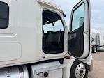 Used 2020 Freightliner Cascadia Detroit DD15AT Semi Truck with Sleeper Cab for sale #352276 - photo 13