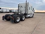 Used 2020 Freightliner Cascadia Detroit DD15AT Semi Truck with Sleeper Cab for sale #352276 - photo 7