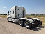 Used 2020 Freightliner Cascadia Detroit DD15AT Semi Truck with Sleeper Cab for sale #352298 - photo 5