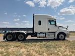 Used 2020 Freightliner Cascadia Detroit DD15AT Semi Truck with Sleeper Cab for sale #352298 - photo 8