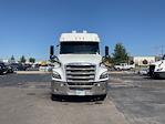 Used 2020 Freightliner Cascadia Detroit DD15AT Semi Truck with Sleeper Cab for sale #352305 - photo 2