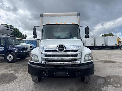 Used 2020 Hino 268A Single Cab Morgan Truck Body Box Truck with Liftgate for sale #352361 - photo 2