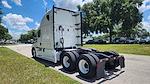 Used 2020 Freightliner Cascadia Detroit DD15AT Semi Truck with Sleeper Cab for sale #352368 - photo 5