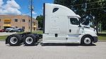 Used 2020 Freightliner Cascadia Detroit DD15AT Semi Truck with Sleeper Cab for sale #352368 - photo 8