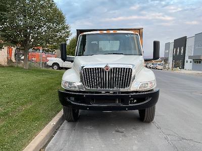 Used 2020 International MV Morgan Truck Body Flatbed Truck for sale #352405 - photo 2