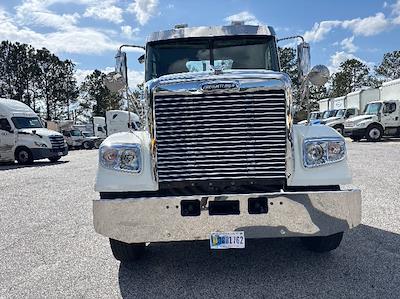 Used 2020 Freightliner Coronado - photo 1