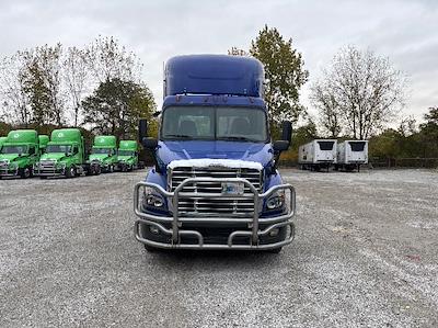 Used 2020 Freightliner Cascadia Detroit DD13 Semi Truck for sale #352625 - photo 2