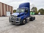 Used 2020 Freightliner Cascadia Detroit DD13 Semi Truck for sale #352627 - photo 3