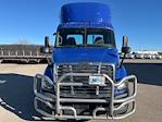 Used 2020 Freightliner Cascadia Detroit DD13 Semi Truck for sale #352640 - photo 2