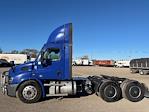 Used 2020 Freightliner Cascadia Detroit DD13 Semi Truck for sale #352642 - photo 4