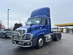 Used 2020 Freightliner Cascadia Detroit DD13 Semi Truck for sale #352645 - photo 3