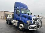 Used 2020 Freightliner Cascadia Detroit DD13 Semi Truck for sale #352655 - photo 1