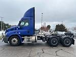 Used 2020 Freightliner Cascadia Detroit DD13 Semi Truck for sale #352658 - photo 4