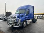 Used 2020 Freightliner Cascadia Detroit DD13 Semi Truck with Sleeper Cab for sale #352663 - photo 3